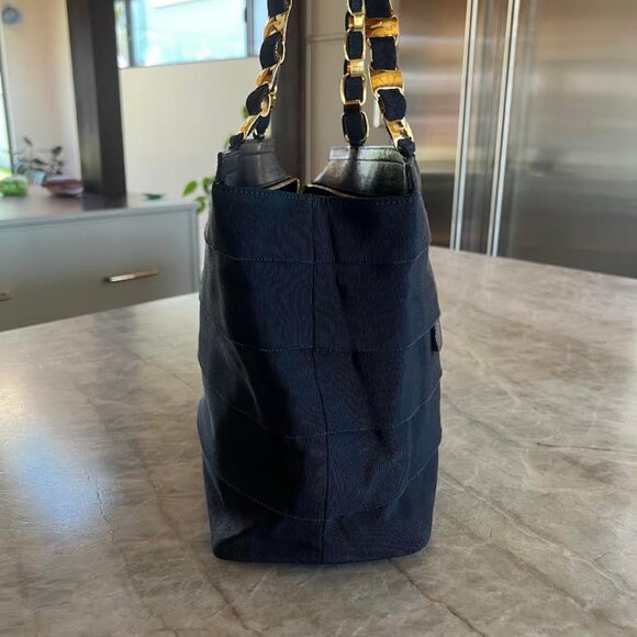 Ferragamo *LOW START* Navy Blue Grosgrain Vara Bag - Picture 7 of 12